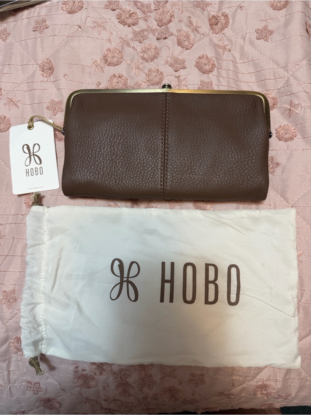 NWT HOBO acorn Brown Pebbled Leather Frame Wallet w/ dust bag
